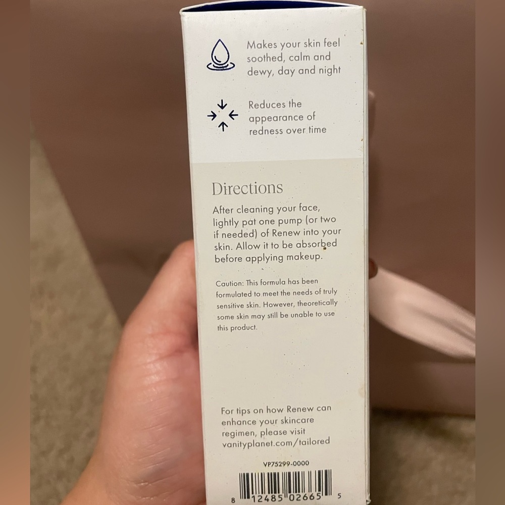 Renew moisturizer - Picture 2 of 5